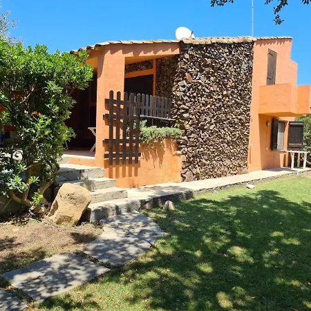 Caposchiera A 500 Metri Dal Mare Holiday home