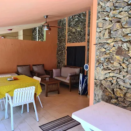 Caposchiera A 500 Metri Dal Mare Feriehus Villasimius