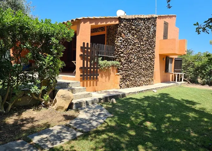 Caposchiera A 500 Metri Dal Mare Tatil Evi