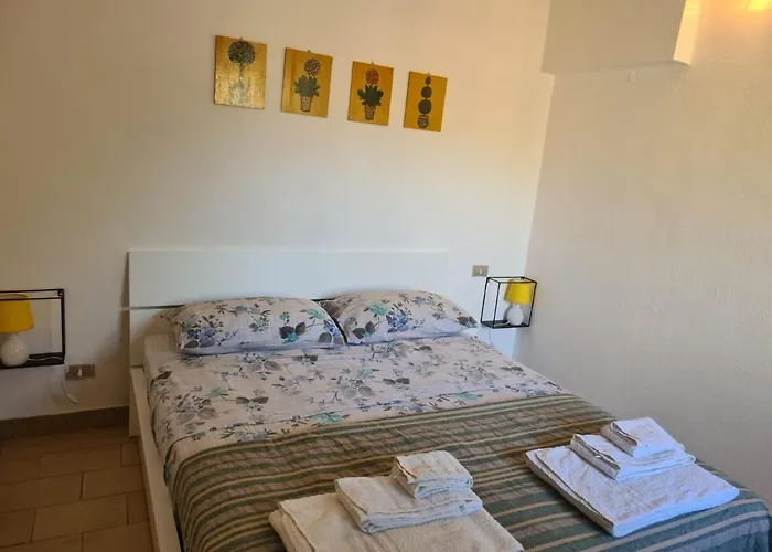 Caposchiera A 500 Metri Dal Mare Tatil Evi